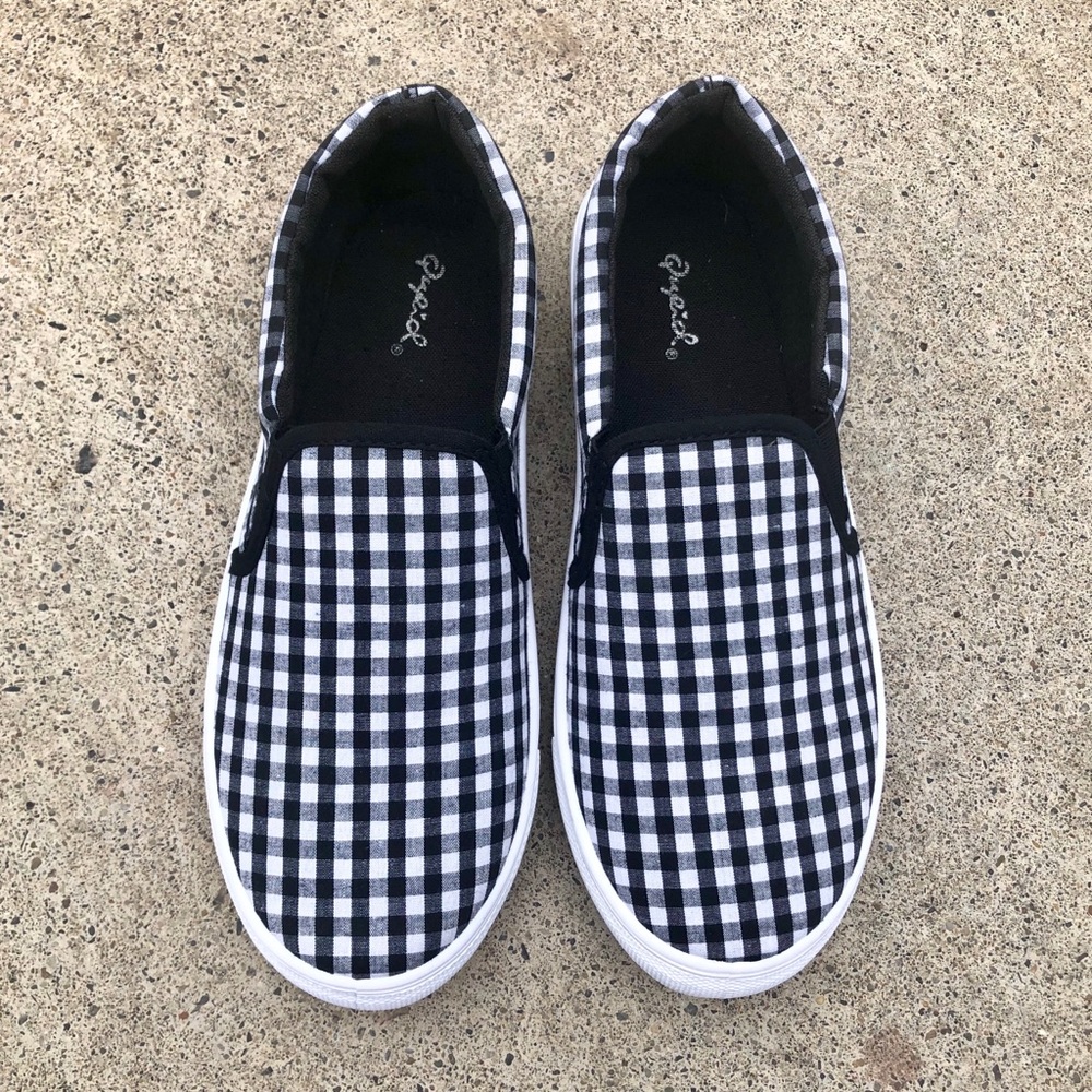 LAST PAIR! Black & White Check Slip On Sneaker - Picture 7 of 8